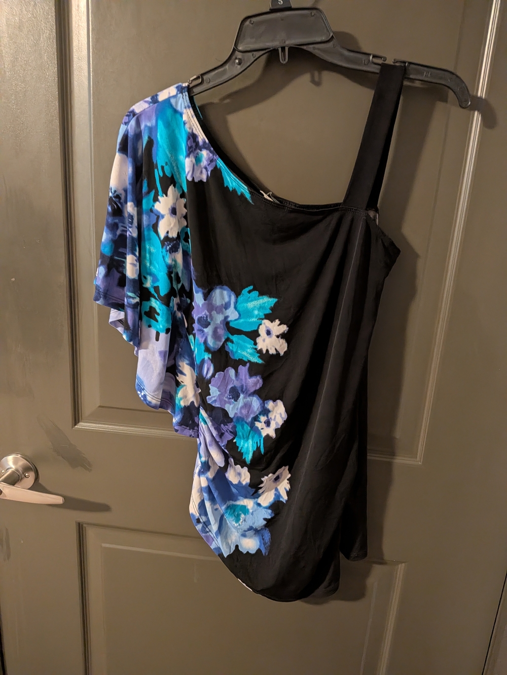 Wrapper Black One-Shoulder Floral Top with Blue & White Accents